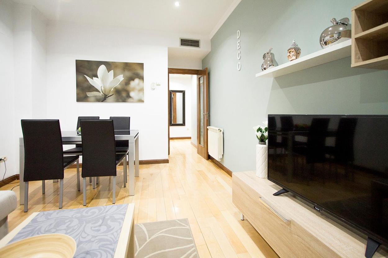 Apartamentos Adelfas Madrid Exterior photo