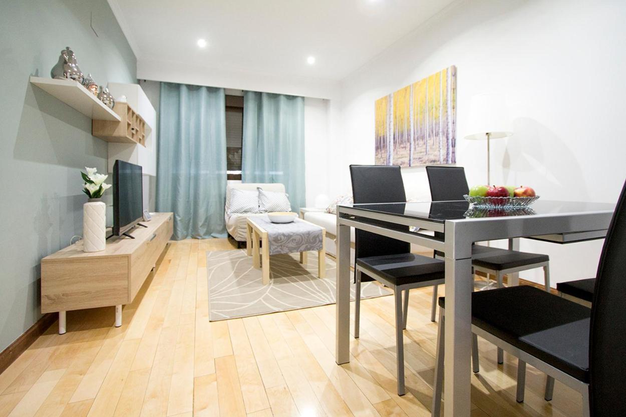 Apartamentos Adelfas Madrid Exterior photo