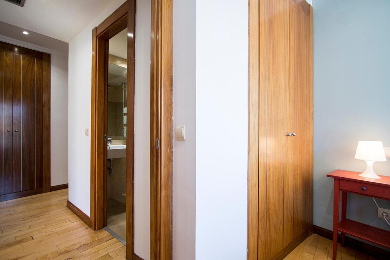 Apartamentos Adelfas Madrid Exterior photo
