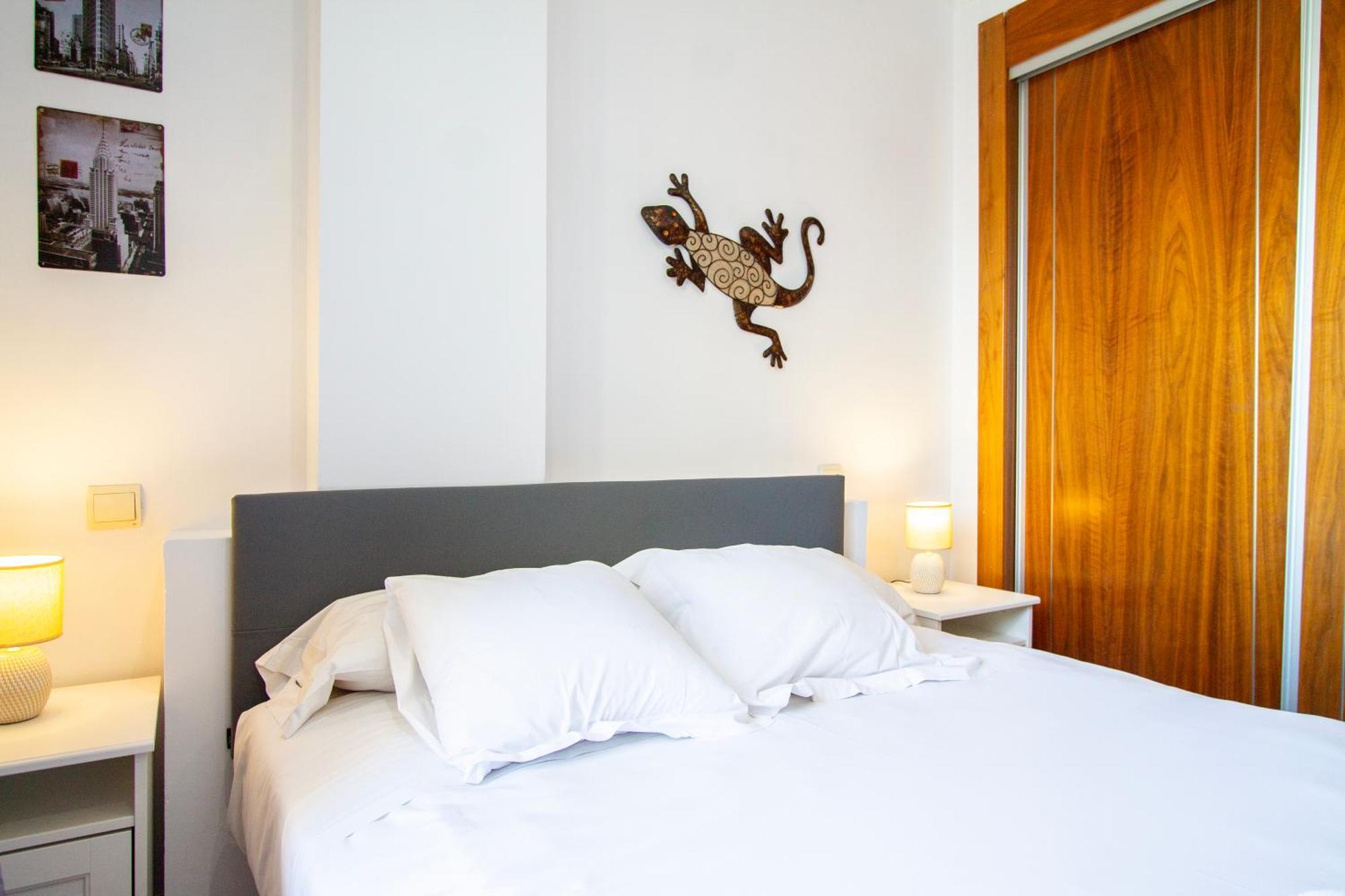 Apartamentos Adelfas Madrid Exterior photo