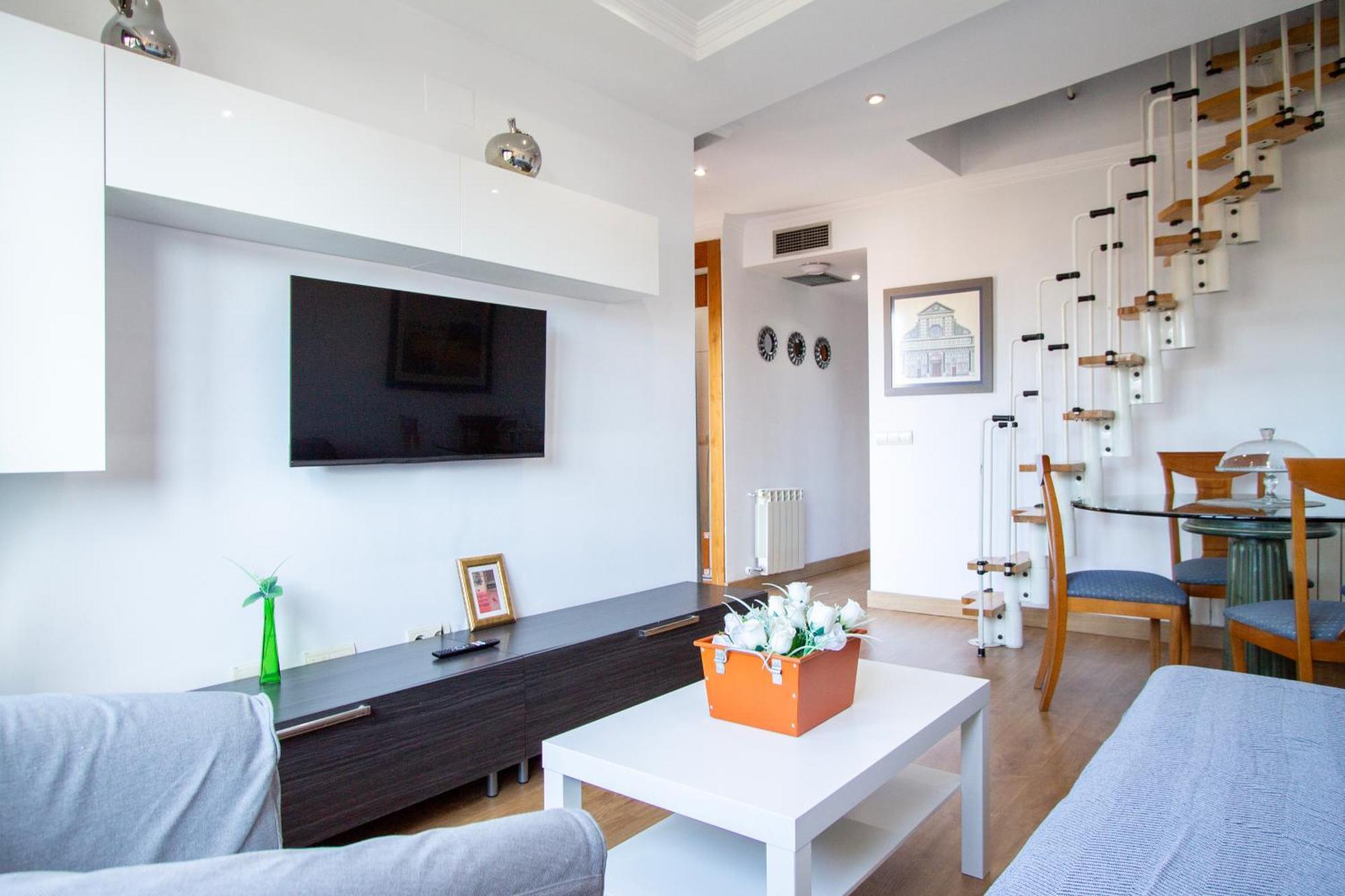 Apartamentos Adelfas Madrid Exterior photo