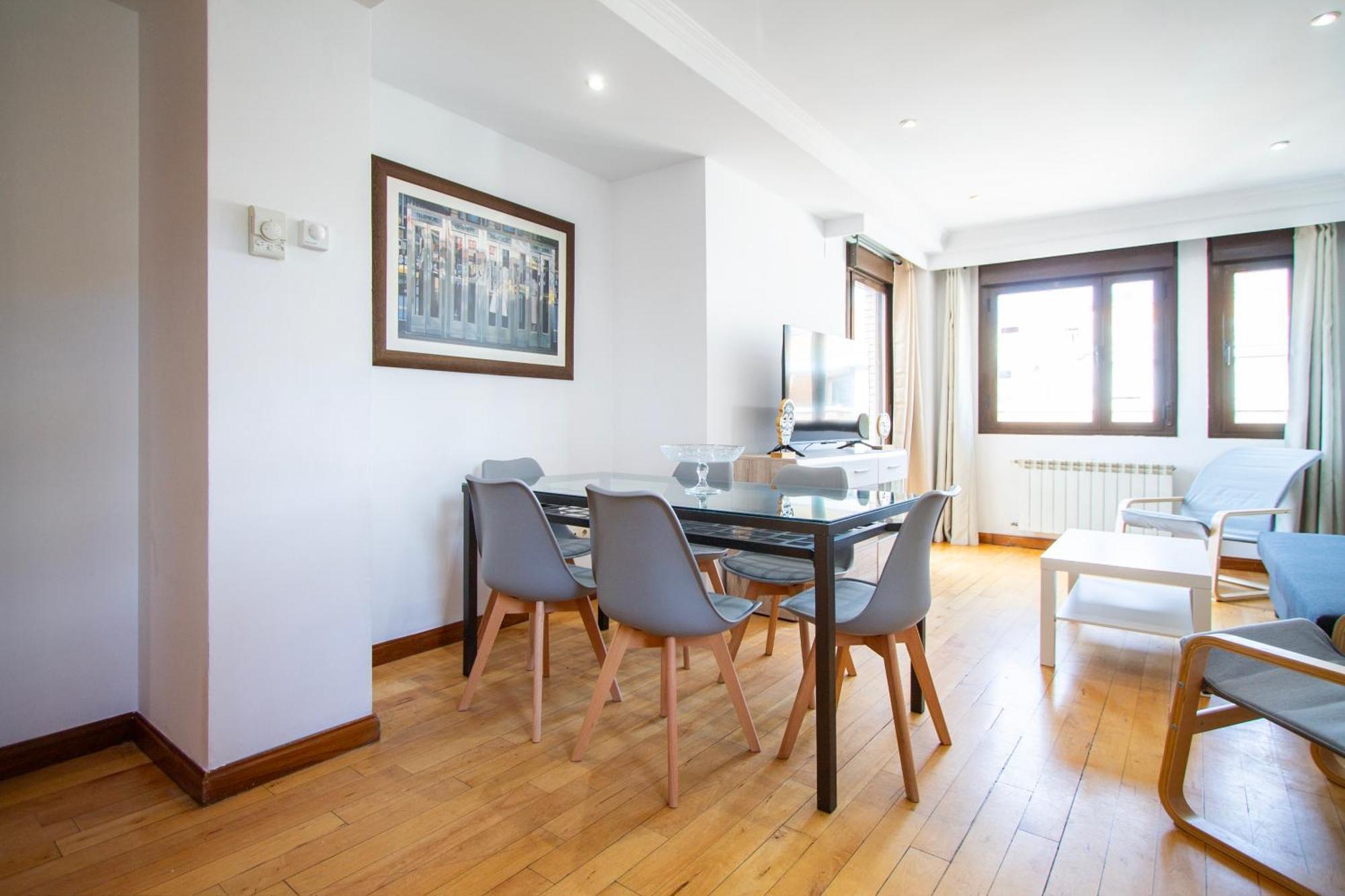 Apartamentos Adelfas Madrid Exterior photo